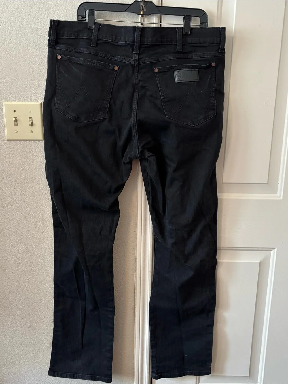 Wrangler Retro Slim Straight Black Jeans Size 38x34